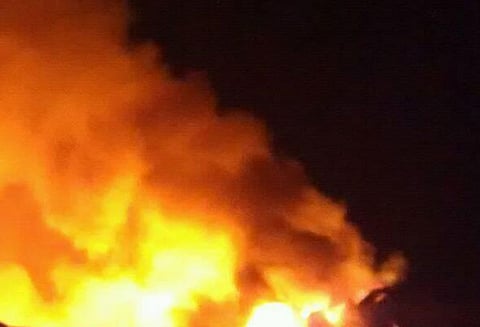 கோரேகாவ் தொழிற்பேட்டையில் தீ விபத்து 15 கடைகள் எரிந்து நாசம்