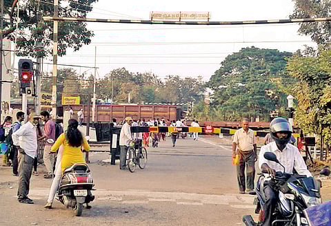 ஆவடி ரெயில் நிலையத்தில் சுரங்கப்பாதை அமைக்கப்படுமா?