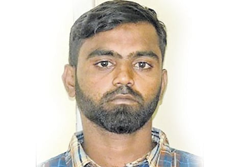 சென்னையில் கள்ளத்துப்பாக்கி வழக்கில் கைதானவர்கள் உளவாளிகளாக செயல்பட்டார்களா?