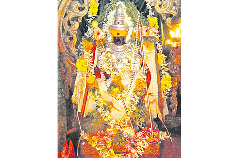 அகத்தியர் வழிபட்ட முருகப்பெருமான்