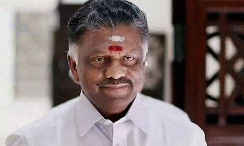 மெரினாவில் கள்ளச்சாராய விற்பனை பின்னணியில் இருப்பவர்கள் யார்? விசாரணை நடத்த ஓ.பன்னீர்செல்வம் வலியுறுத்தல்