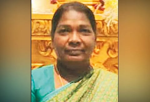 பேரறிவாளன் விடுதலையை கொண்டாடுவது வெந்த புண்ணில் வேல் பாய்ச்சுகிறது- முன்னாள் பெண் போலீஸ் அதிகாரி