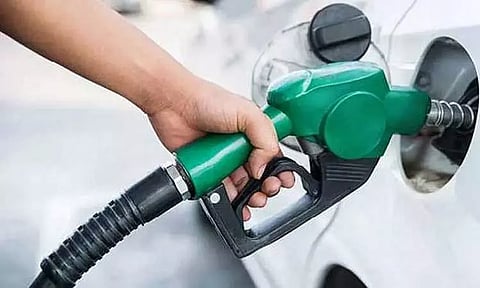 சென்னையில் 44வது நாளாக பெட்ரோல் ,டீசல் விலையில் மாற்றமில்லை