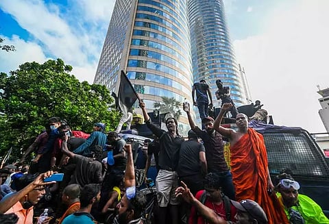 இலங்கை அரசு திவாலாகிவிட்டதாக அந்நாட்டின் மத்திய வங்கி அறிவிப்பு