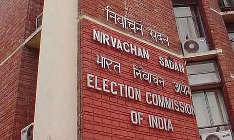 "தேர்தல் ஆணையர்களுக்கு வழங்கப்படும் வரிச்சலுகை வேண்டாம்" - மத்திய அரசுக்கு தேர்தல் ஆணையம் பரிந்துரை
