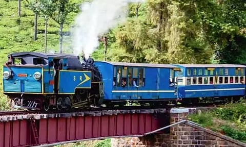 கோடை சிறப்பு மலை ரெயில் இன்று முதல் இயக்கம்