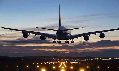 விமான நிறுவனத்தில் வேலை