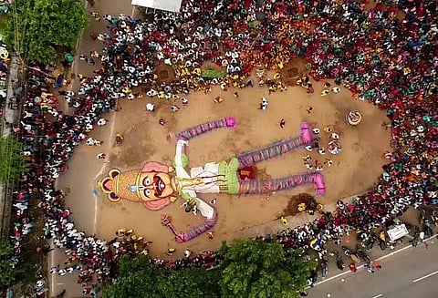 காஞ்சிபுரம்: ஓரிக்கை திரௌபதி அம்மன் கோவிலில் துரியோதனன் படுகளம் நிகழ்ச்சி...!