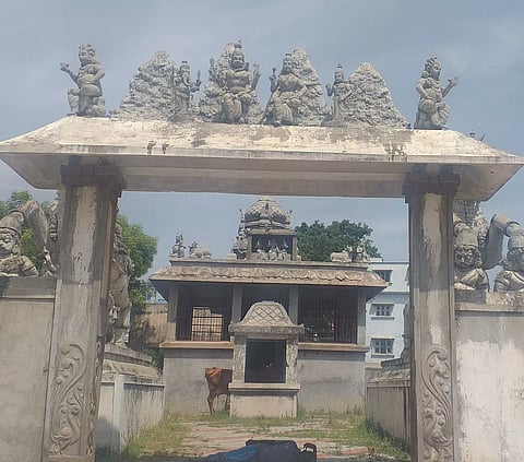 அய்யனார் கோவில் திருப்பணிகளை விரைவில் முடிக்க பக்தர்கள் கோரிக்கை