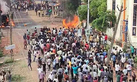 ஆந்திராவின் கோணசீமா மாவட்டத்தில் 2-வது நாளாக பதற்றம்: இணையதள சேவை துண்டிப்பு