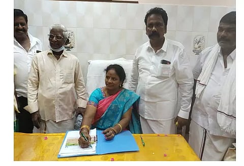 21 ஆண்டுகளுக்கு பிறகு ஆத்தூர் ஒன்றியக்குழு தலைவர் பதவியை தி.மு.க. கைப்பற்றியது