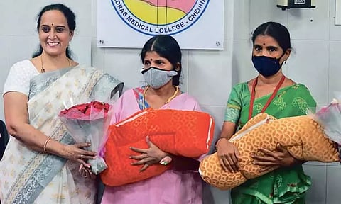 எழும்பூர் அரசு மகப்பேறு ஆஸ்பத்திரியில் 50 வயது பெண்ணுக்கு இரட்டை குழந்தை பிறந்தது