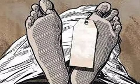 லாரி டிரைவர் தற்கொலை