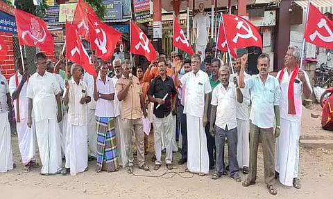 கம்யூனிஸ்டு கட்சியினர் ஆர்ப்பாட்டம்