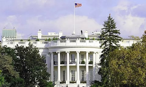 அரசு இணையதளங்களில் இந்தி, குஜராத்தி உள்ளிட்ட ஆசிய மொழிகளில் மொழிபெயாப்பு - அமெரிக்க ஜனாதிபதி ஆணையம் பாந்துரை