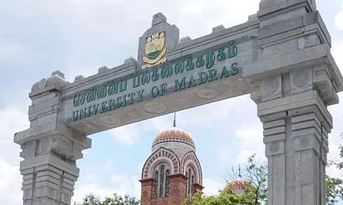 சென்னை பல்கலைக்கழக தேர்வுகள் ஒத்தி வைக்கப்படுவதாக அறிவிப்பு..!