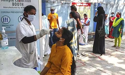 இந்தியாவில் ஒருநாள் கொரோனா பாதிப்பு 2,710 ஆக அதிகரிப்பு..!