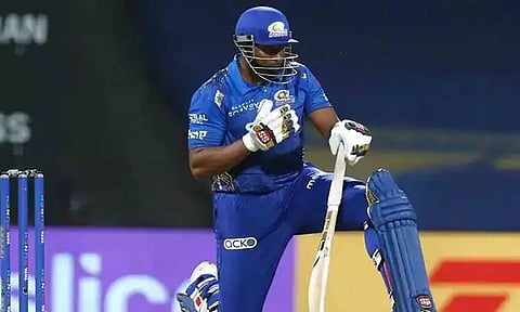 அடுத்த ஐபிஎல் சீசனில் மும்பை அணிக்காக பொல்லார்டு விளையாடுவாரா: முன்னாள் இந்திய வீரரின் பதில்