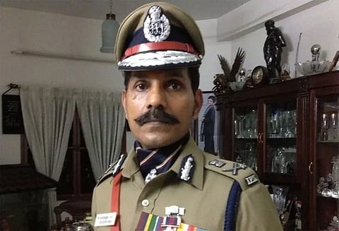 ஆன்லைன் ரம்மியால் தற்கொலை செய்து கொள்ளும் நிலை ஏற்படும் - தமிழக டிஜிபி எச்சரிக்கை