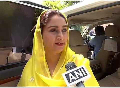 பாடகா கொலை: மாநிலத்தில் சட்டம் - ஒழுங்கு சீர்குலைந்து உள்ளது - ஹர்சிம்ரத் கவுர் பாதல்