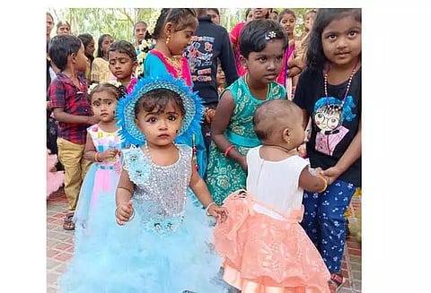 கொழு கொழு குழந்தைகள் போட்டி