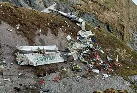 நேபாள விமானத்தில் இருந்த 22 பேரும் பரிதாப பலி: 21 உடல்கள் மீட்பு