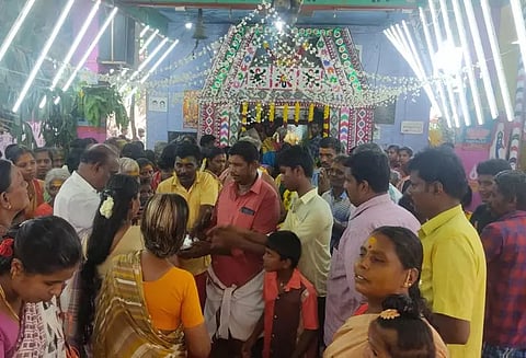 முக்கூடல் அருகே தங்கம்மன் ஸ்ரீ சின்னத்தம்பி சுவாமி திருக்கோவில் கொடை விழா