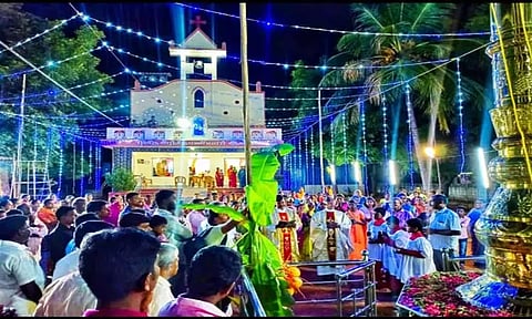 புனித அந்தோணியார் ஆலய திருவிழா கொடியேற்றம்