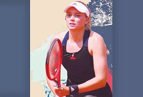 கனவை கைப்பற்றிய எலெனா