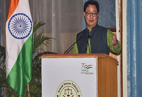 நாடு முழுவதும் கோர்ட்டுகளில் நிலுவையில் இருக்கும் 5 கோடி வழக்குகள் - மத்திய சட்ட மந்திரி கிரண் ரெஜிஜூ