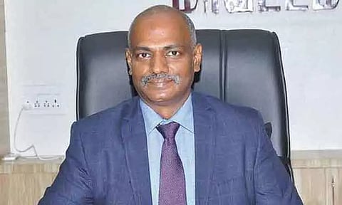 பசுமையான கிராமங்களை உருவாக்க விழிப்புணர்வு ஏற்படுத்த வேண்டும்