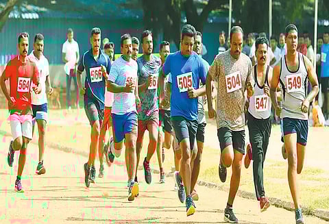 போலீஸ் சப்-இன்ஸ்பெக்டர் பணிக்கு இன்று உடல் திறன் தேர்வு