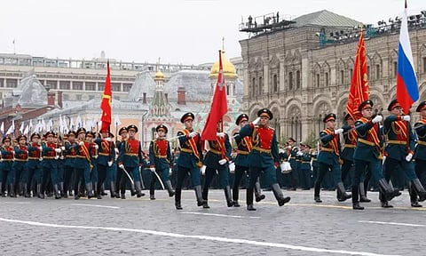 ரஷிய படையில் 1.37 லட்சம் வீரர்களின் எண்ணிக்கையை அதிகரிக்க அதிபர் புதின் உத்தரவு