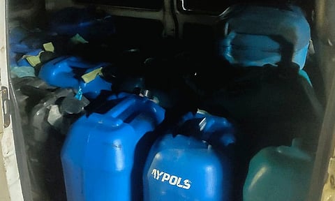 735 லிட்டர் மண்எண்ணெய் பறிமுதல்