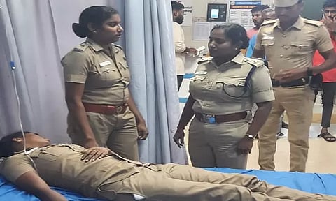 பரிதா குழும சோதனையில் பாதுகாப்பு பணியில் ஈடுபட்ட பெண் போலீசார் பயணித்த வேன் விபத்தில் சிக்கியது