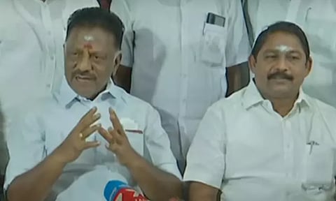 அதிமுக ஒன்றாக இருக்க வேண்டும் என்பதே தொண்டர்கள் விருப்பம்: ஓ பன்னீர் செல்வம் பேட்டி