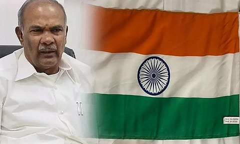 காமன்வெல்த் மாநாட்டில் தரப்பட்ட இந்திய தேசிய கொடியில், 'மேட் இன் சீனா' வாசகம் - சபாநாயகர் மு.அப்பாவு வருத்தம்