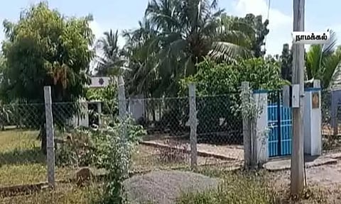 நாமக்கலில் மாந்திரீகம் செய்வதாக மோசடி - மூதாட்டியிடம் 4 சவரன் நகை பறிப்பு