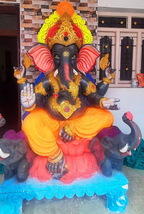 விநாயகர் சிலைகள் பிரதிஷ்டை செய்து பூஜை