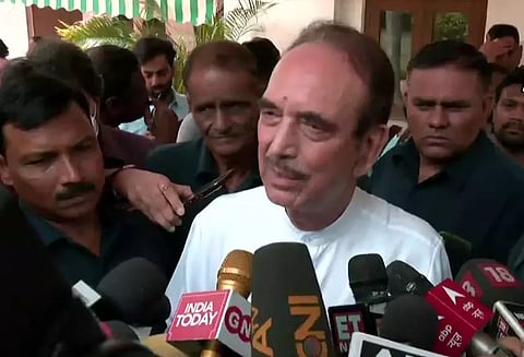 காங்கிரசை விட்டு வெளியேற வேண்டிய கட்டாயத்தில் உள்ளேன்- குலாம் நபி ஆசாத்