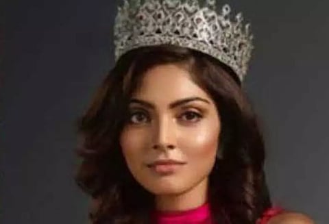 கர்நாடகாவை சேர்ந்த திவிதா ராய் பிரபஞ்ச அழகியாக தேர்வு