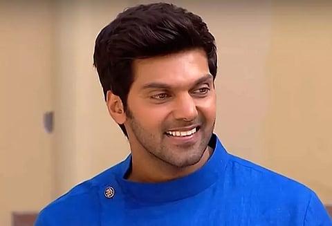 ஆக்ஷன் படம் என்றாலும் அழகான காதல் கதை இருக்கிறது - நடிகர் ஆர்யா