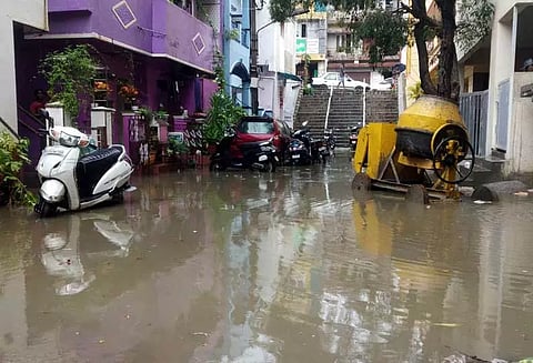 வெள்ளத்தில் மிதக்கும் ராமநகர்