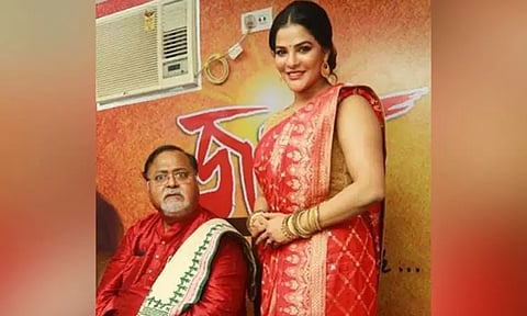 ஆசிரியர் நியமன ஊழல் வழக்கு: பார்த்தா சாட்டர்ஜி, அர்பிதா முகர்ஜிக்கு நீதிமன்ற காவல் செப்- 14 வரை நீட்டிப்பு