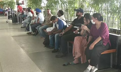 ஜெர்மனியின் லுப்தான்சா நிறுவனத்தின் 800 விமானங்கள் ரத்து; விமான நிலையங்களில் நள்ளிரவு முதல் காத்திருக்கும் பயணிகள்!