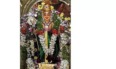 ஆவணி மாத சஷ்டியையொட்டி தண்டாயுதபாணி கோவிலில் சிறப்பு பூஜை