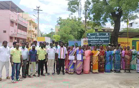 முற்றுகை போராட்டம்