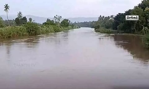 ஜவ்வாது மலையில் பெய்த கனமழையால் செய்யாற்றில் வெள்ளப்பெருக்கு - கரையோர மக்களுக்கு எச்சரிக்கை