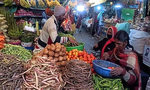 தக்காளி விலை கிடு, கிடு உயர்வு