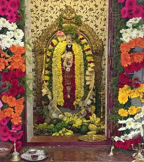 ஊஞ்சலூர் அருகே சீனிவாச பெருமாள் கோவில் கும்பாபிஷேகம்